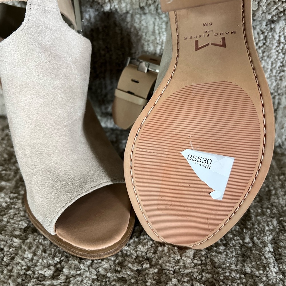 MARC FISHER Womens Beige Ankle Strap Heel Buckle Leather Dress Sandals